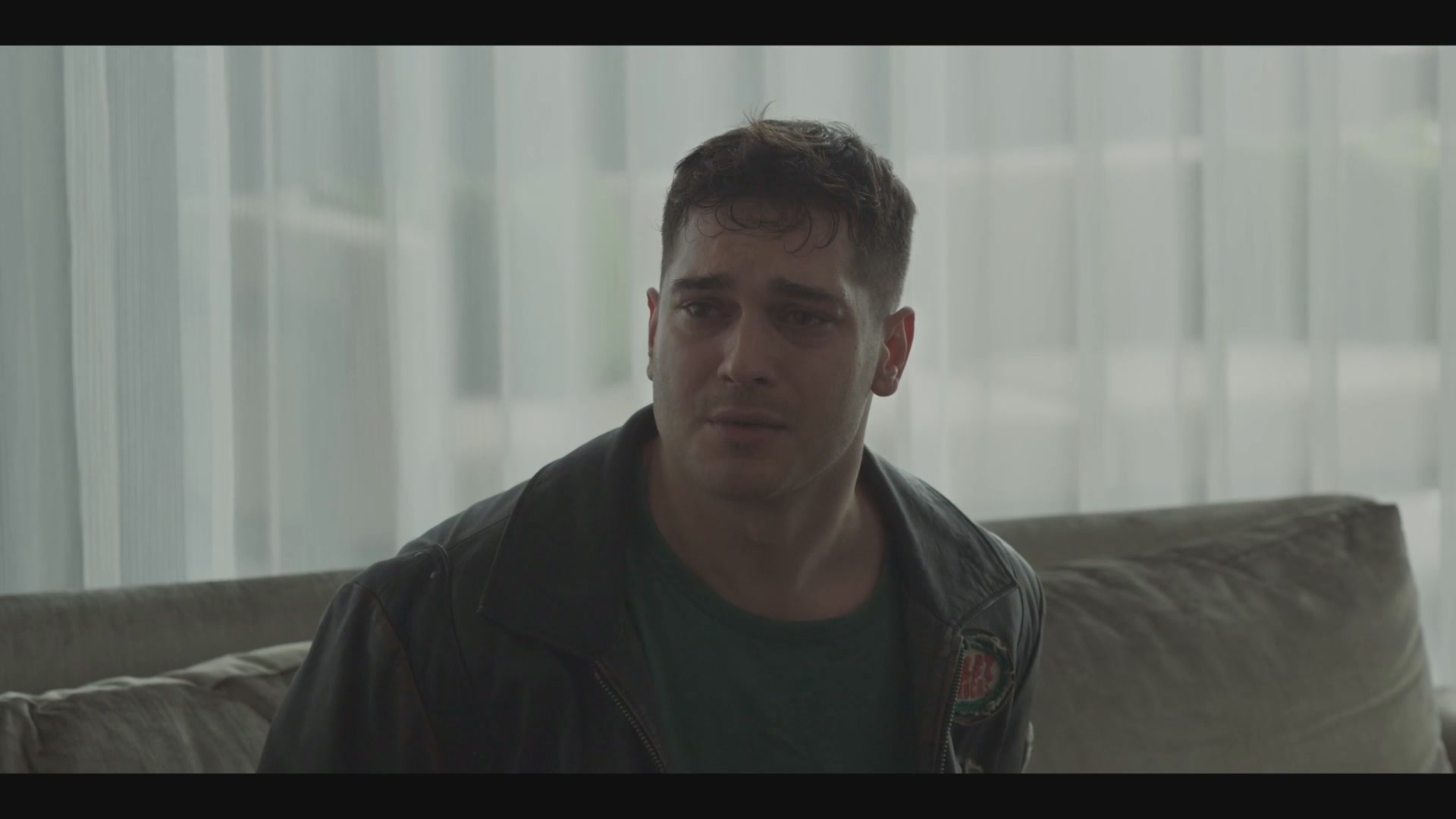 Кадры из сериала Защитник 9 серия 1 сезон (2018)