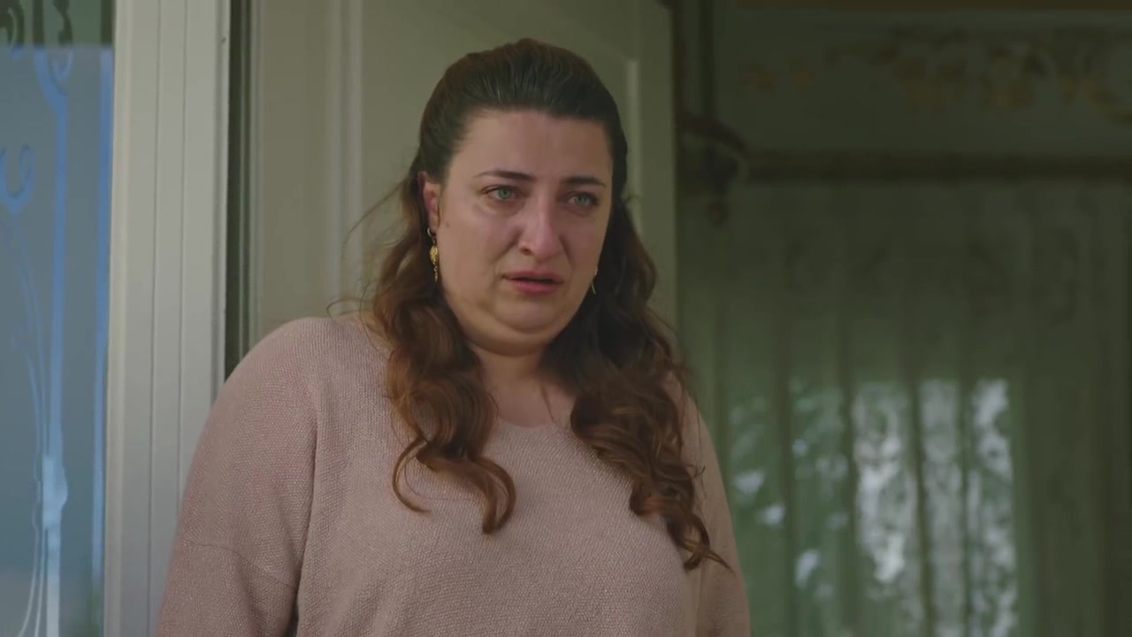 Кадры из сериала Гюльпери 5 серия 1 сезон (2018)