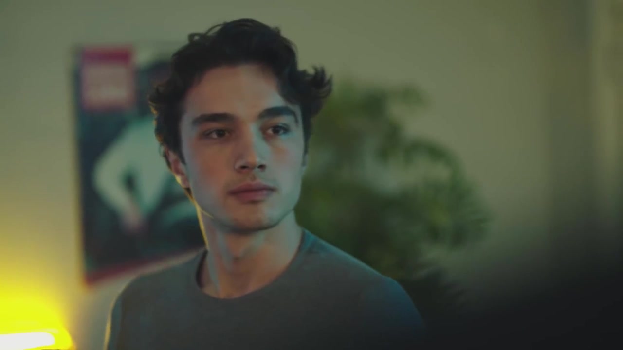Кадры из сериала Гюльпери 10 серия 1 сезон (2018)
