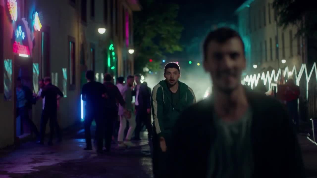 Кадры из сериала Дикий 1 серия 2 сезон (2023)