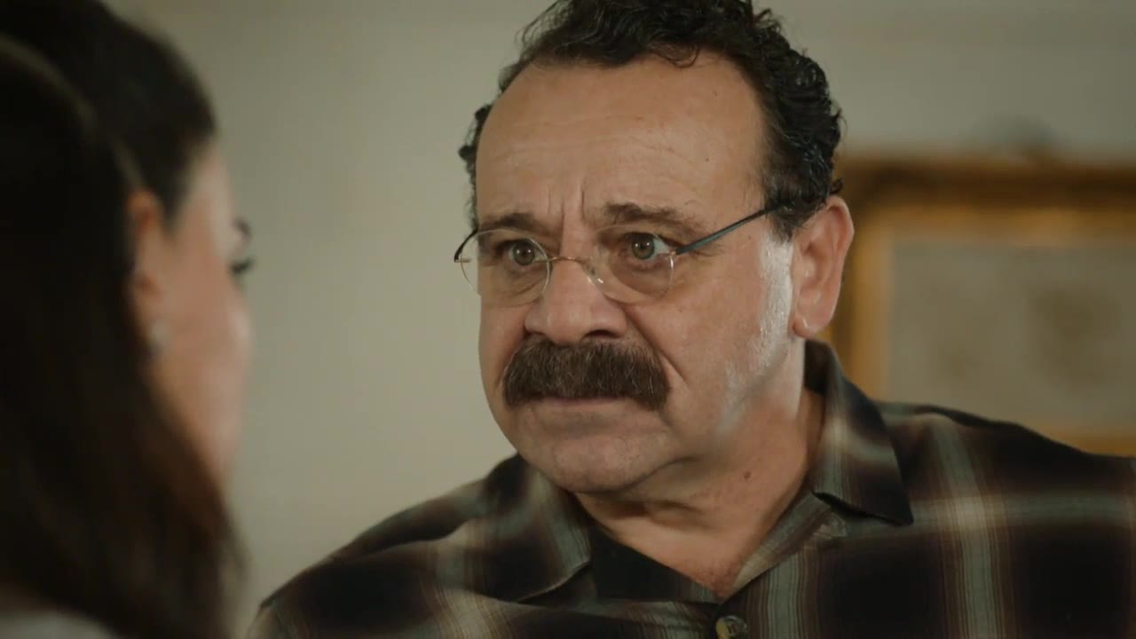 Кадры из сериала Три сестры 9 серия 2 сезон (2022)