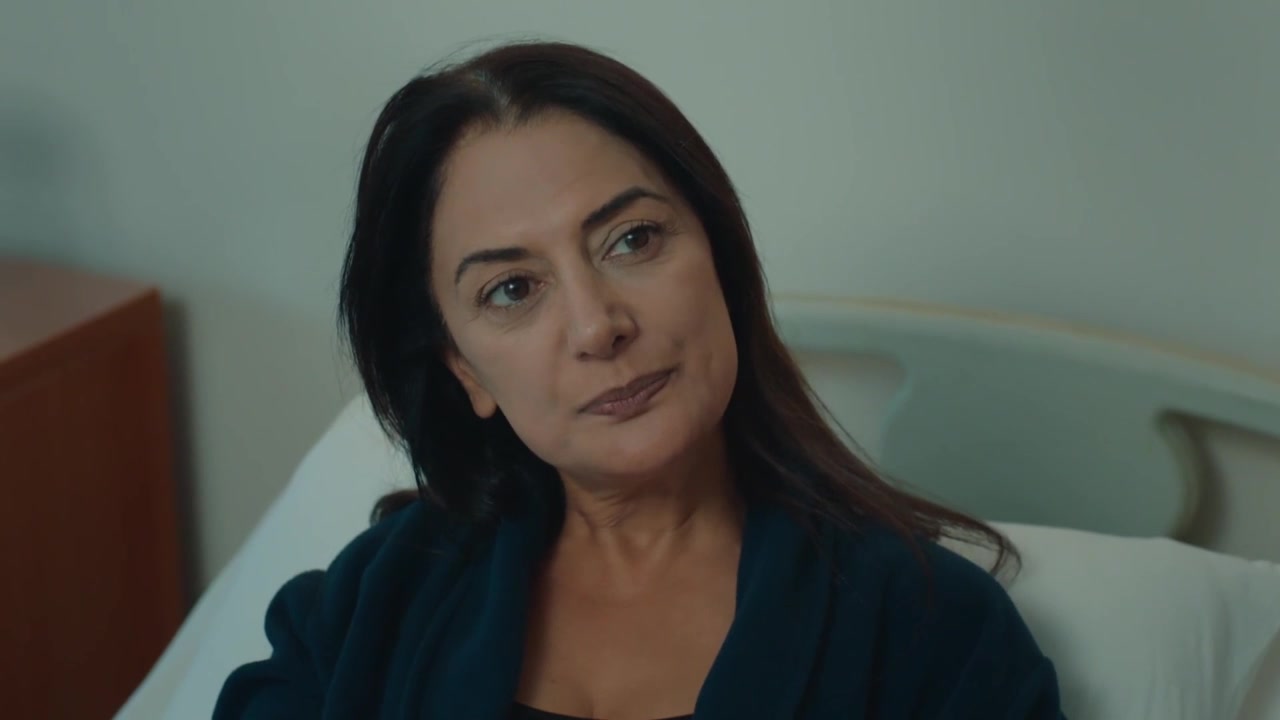 Кадры из сериала Три сестры 11 серия 3 сезон (2022)