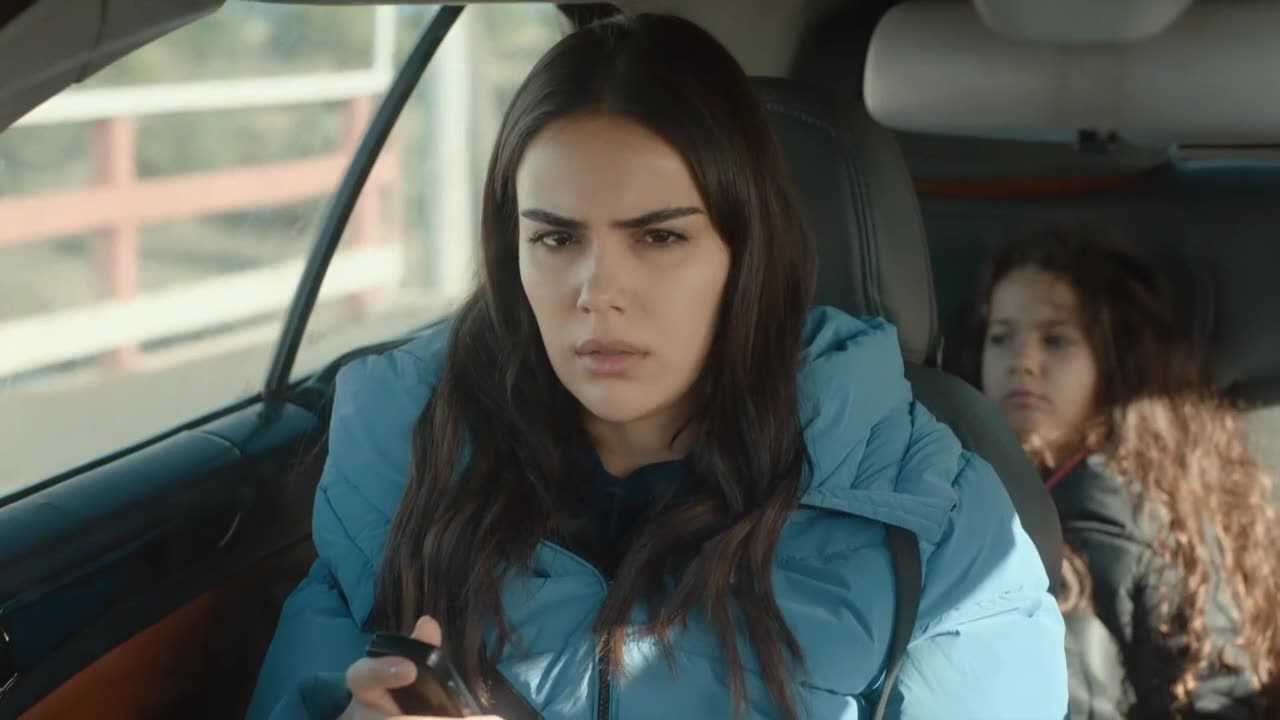 Кадры из сериала Три сестры 12 серия 3 сезон (2022)