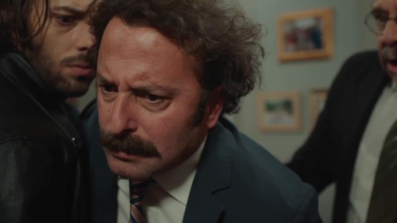 Кадры из сериала Три сестры 16 серия 3 сезон (2022)