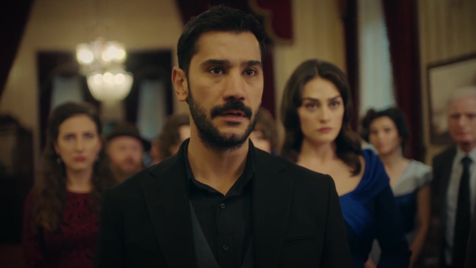Кадры из сериала Земли беззакония 9 серия 1 сезон (2021)