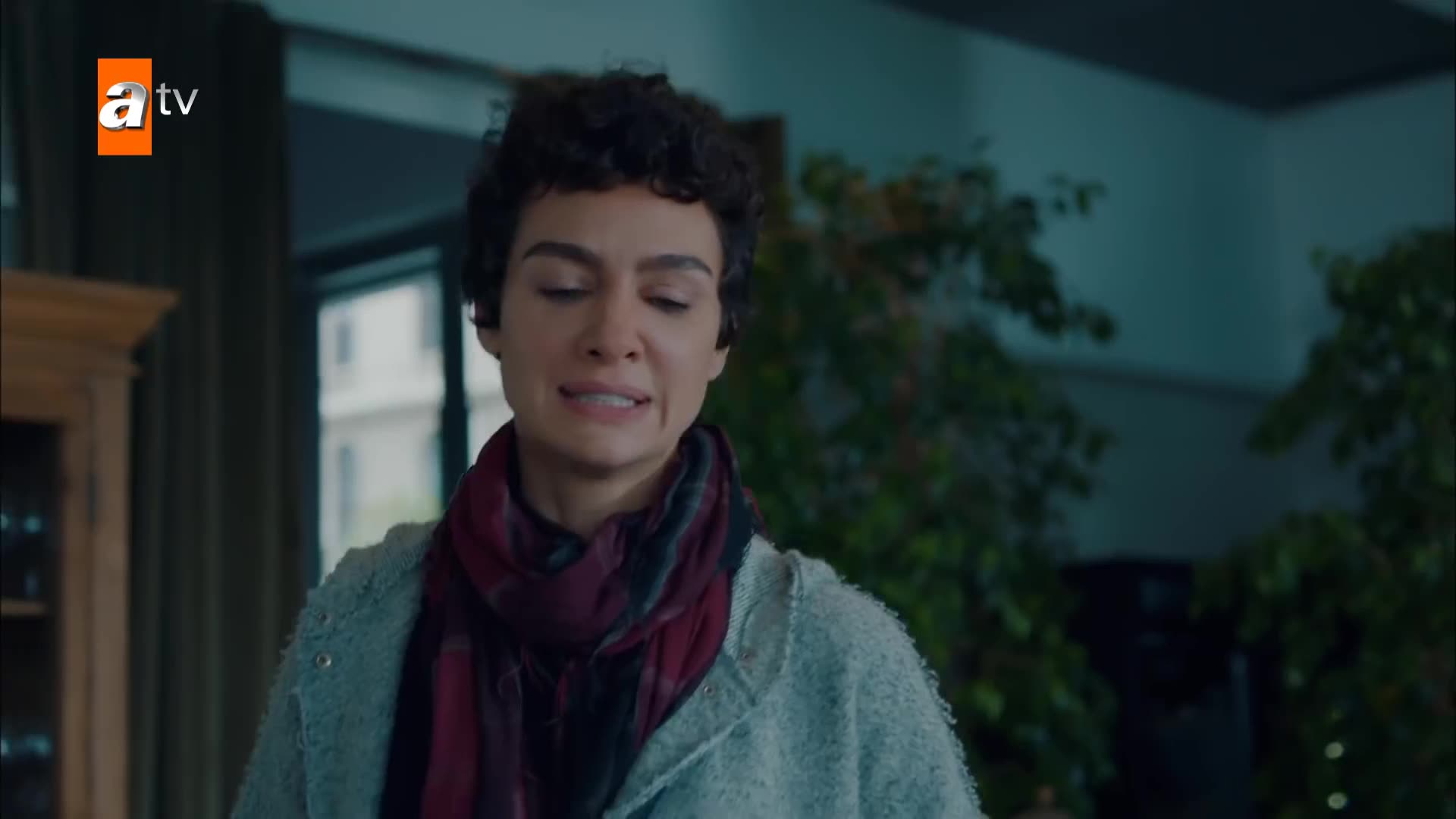 Кадры из сериала Не плачь, мама 4 серия 1 сезон (2018)