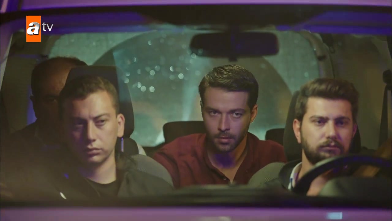 Кадры из сериала Мария и Мустафа 5 серия 1 сезон (2020)