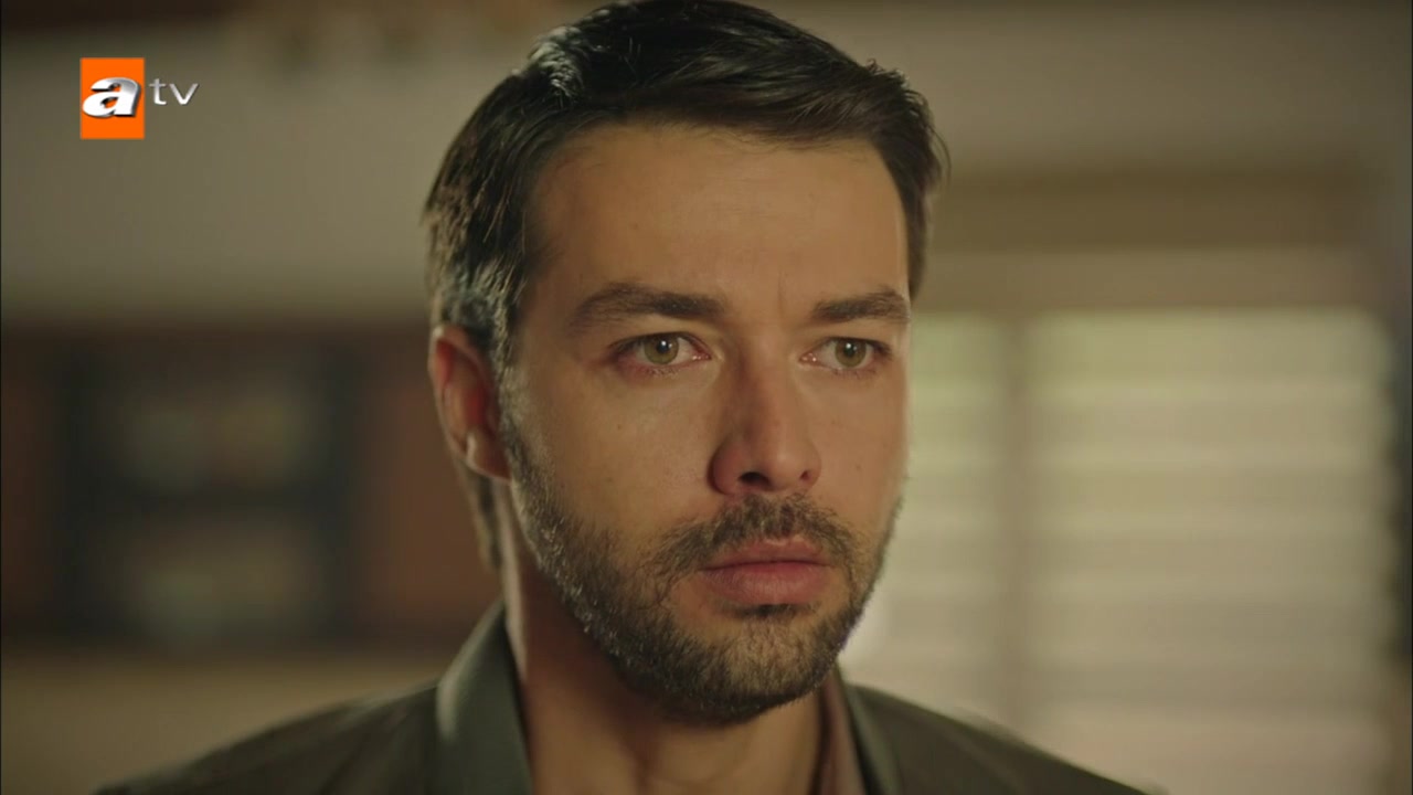 Кадры из сериала Мария и Мустафа 11 серия 1 сезон (2020)