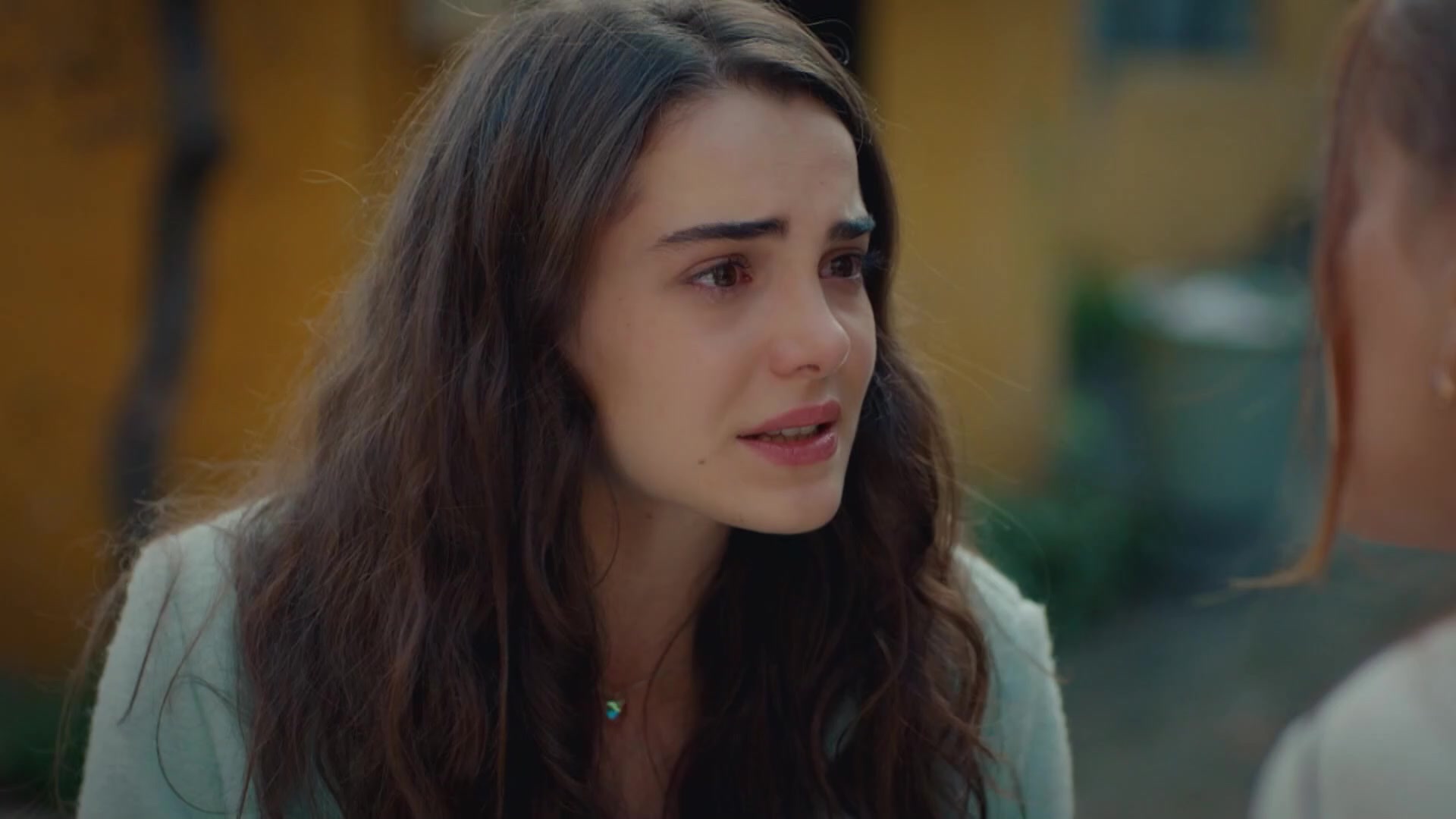 Кадры из сериала Любовь заставит плакать 24 серия 1 сезон (2019)