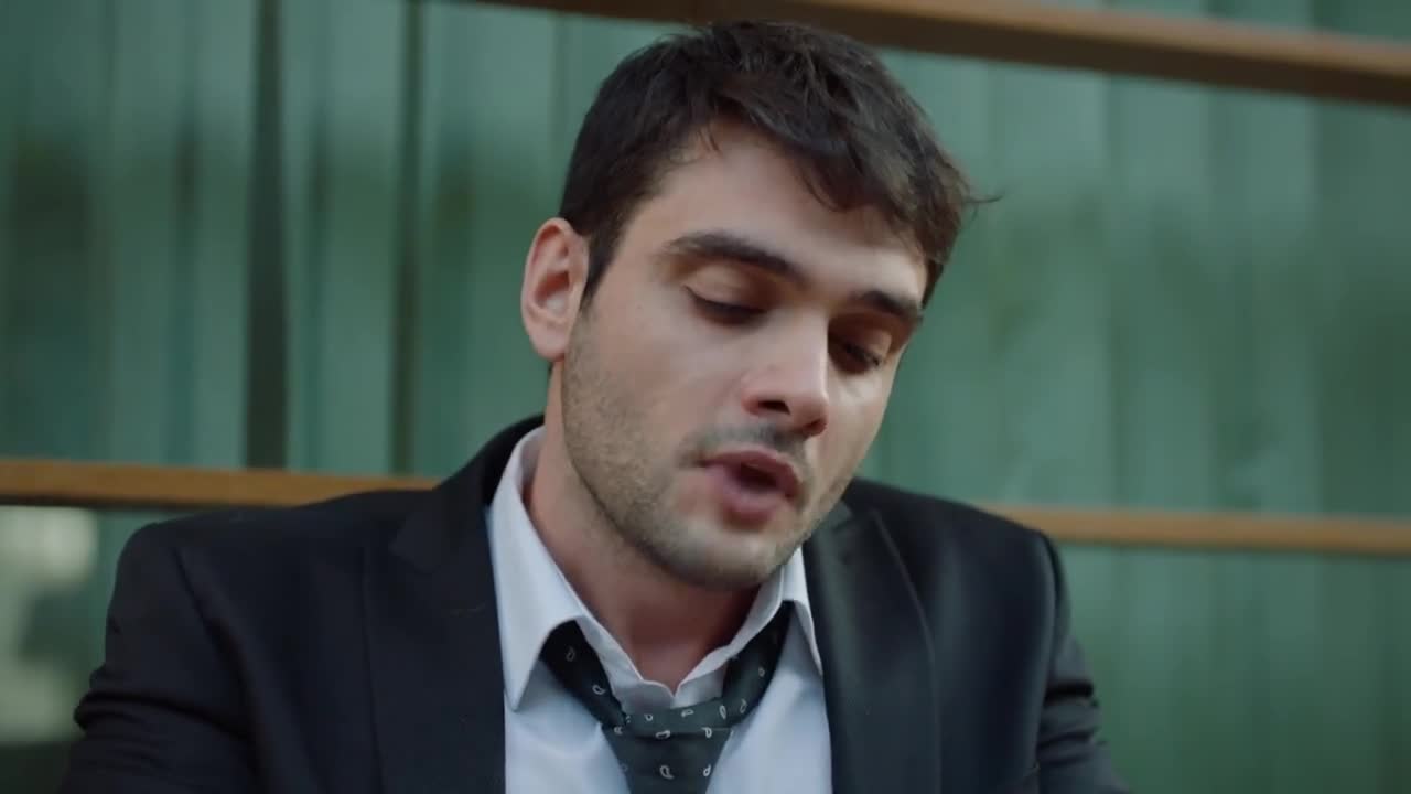 Кадры из сериала Яркое пламя 5 серия 1 сезон (2020)